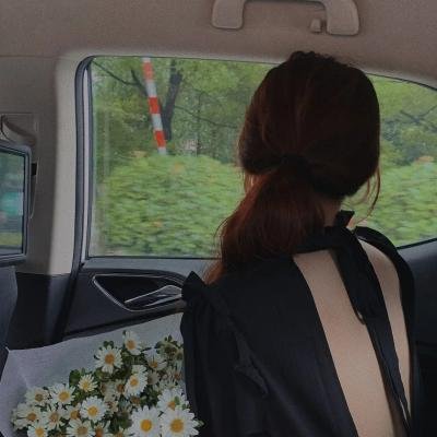 任他明月下西楼